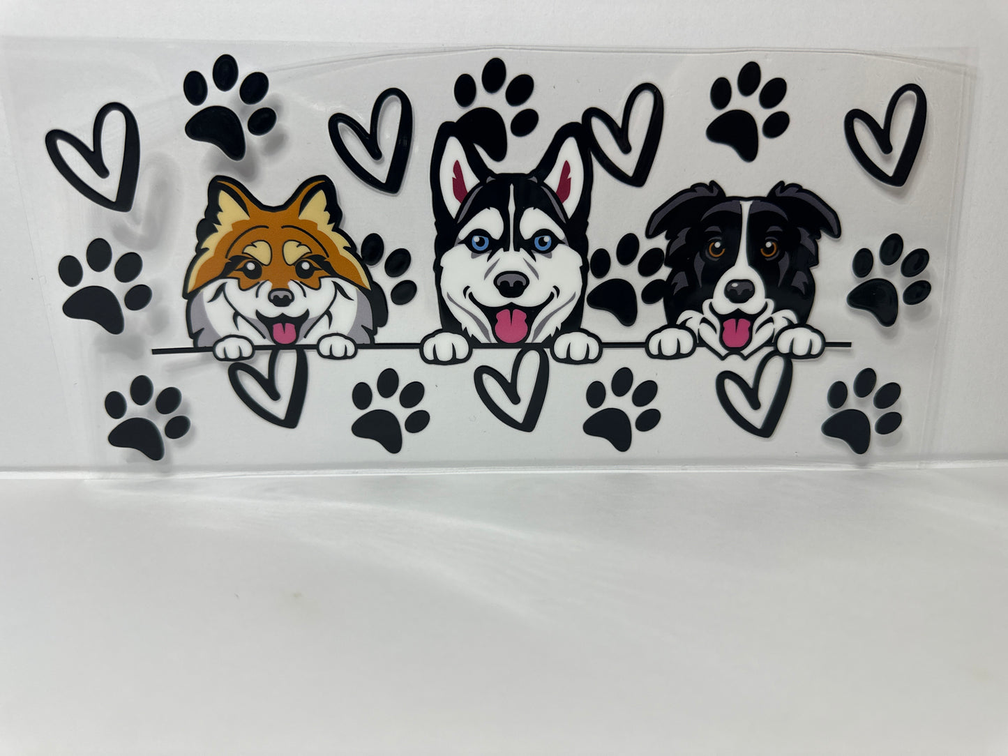E378 Dog with paws and hearts