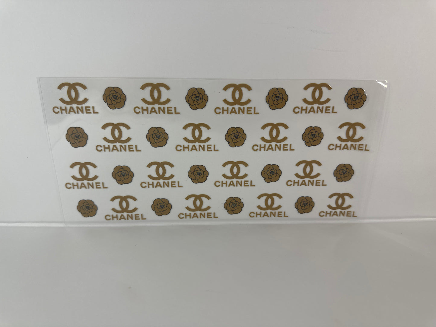 D15 Gold Chanel