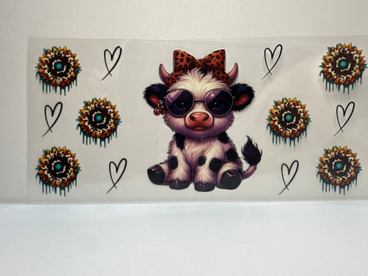 F417 Cow with Glasses and flowers and hearts