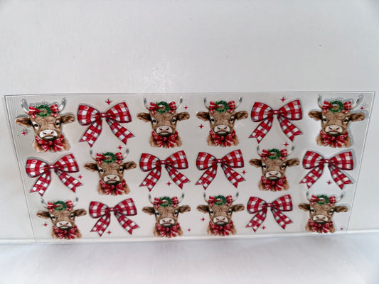G1129 Cow with bows Christmas
