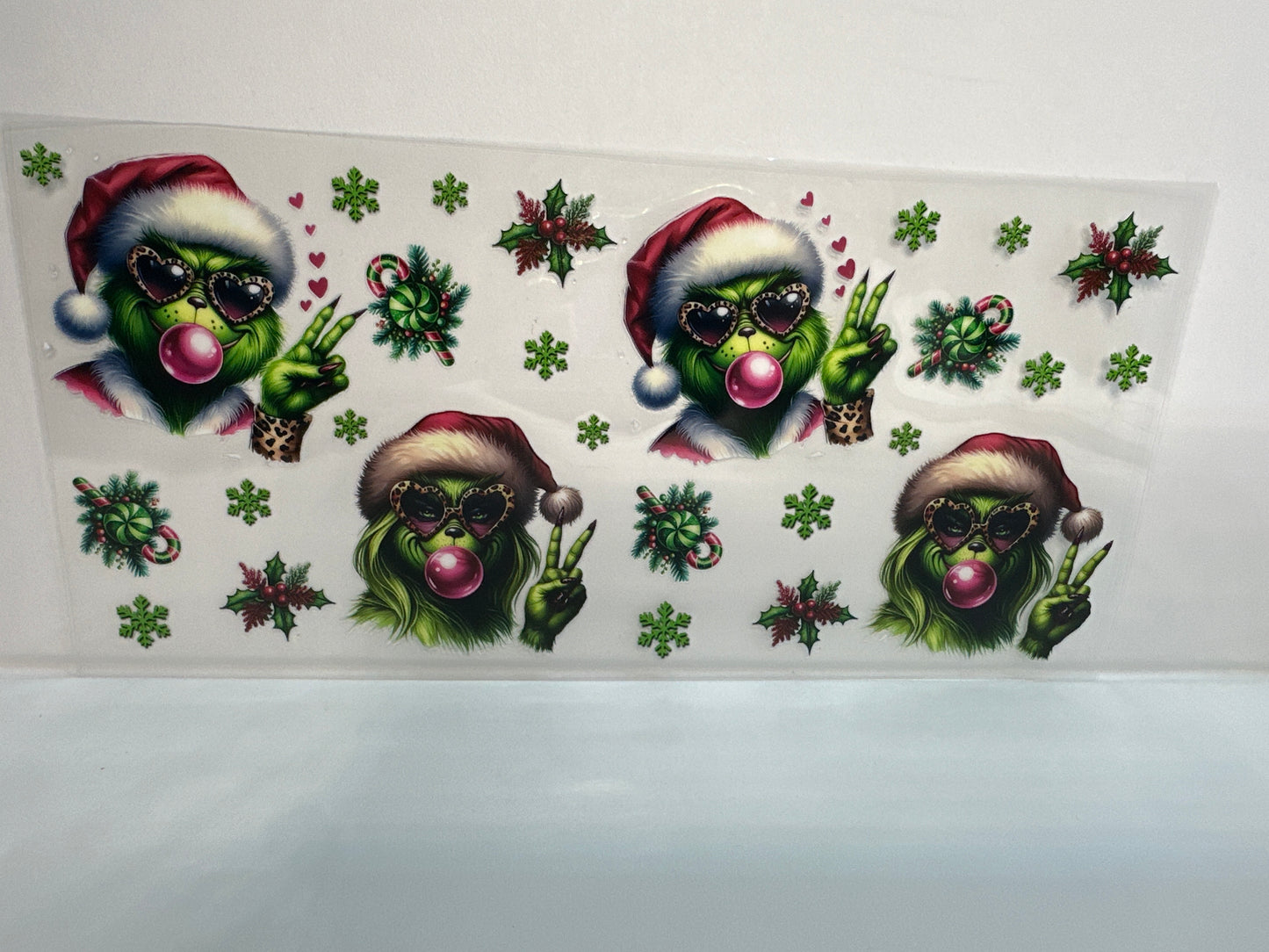 G255 grinch Christmas with bubblegum