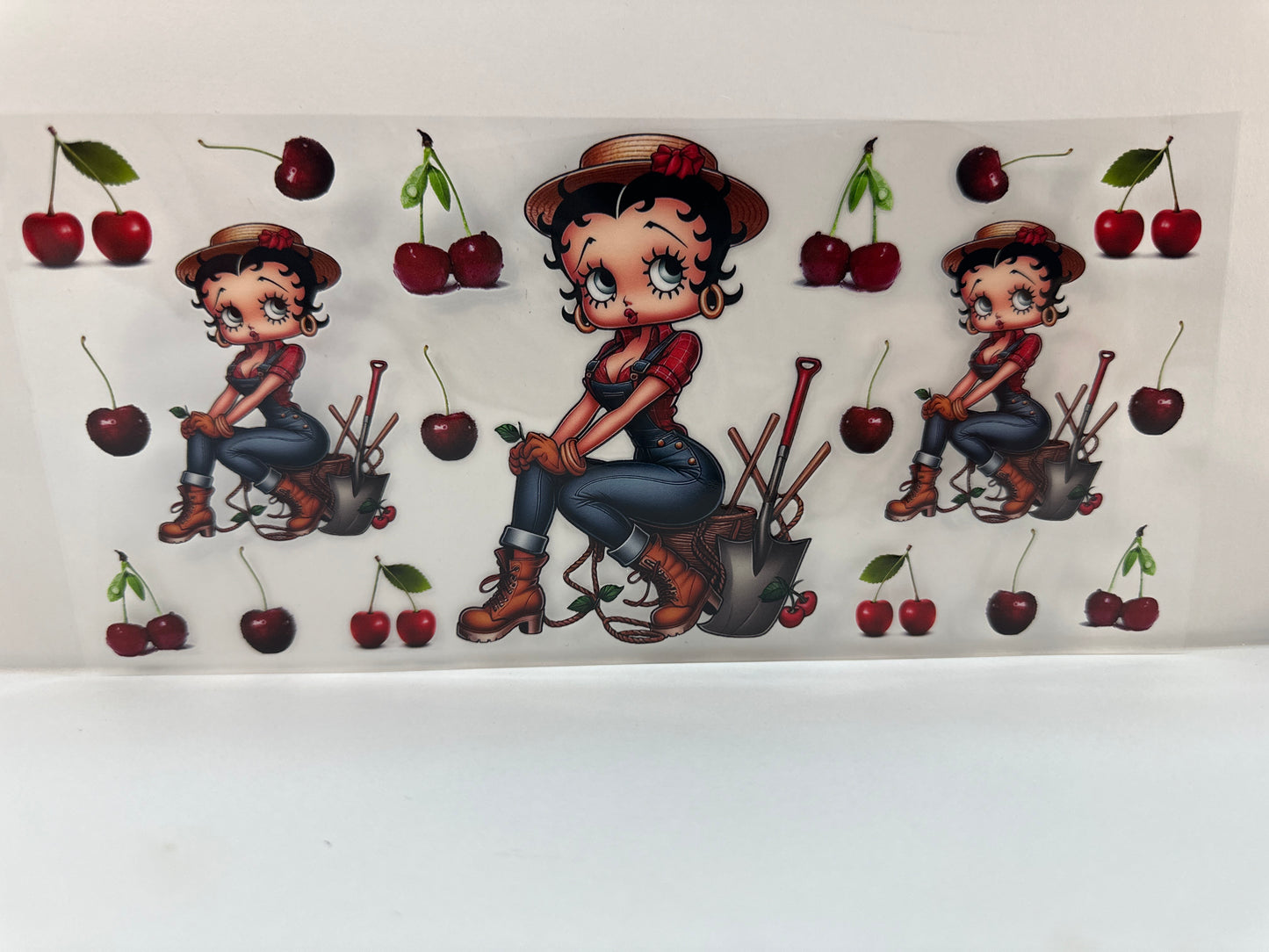 F937 Betty Boop with cherries