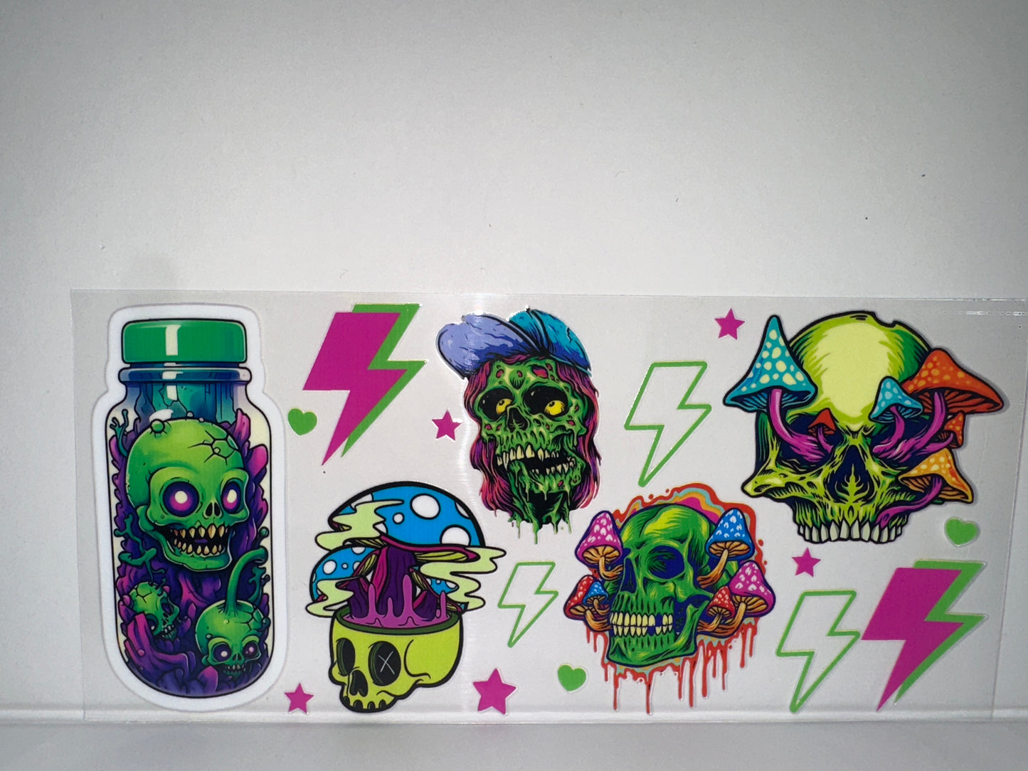 G1263 neon skulls