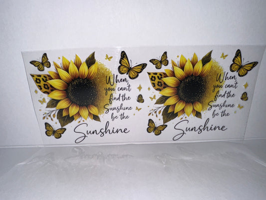 H2291 Butterflies and flowers