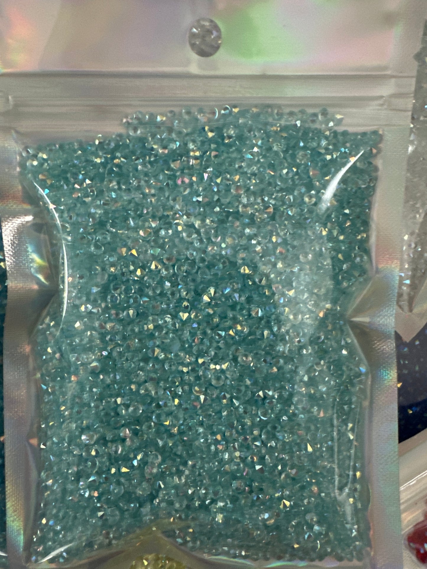 3mm Pointed Back Crystals – 100g Bag
