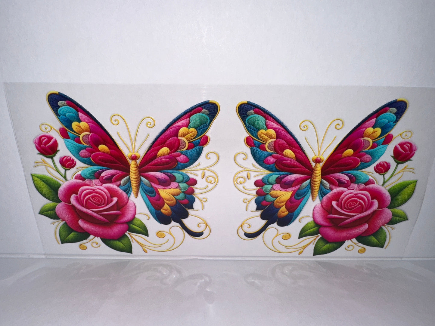 H2286 Butterflies and flowers