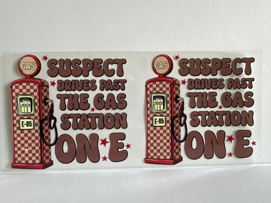 H53 suspect drives past the gas station on E sassy