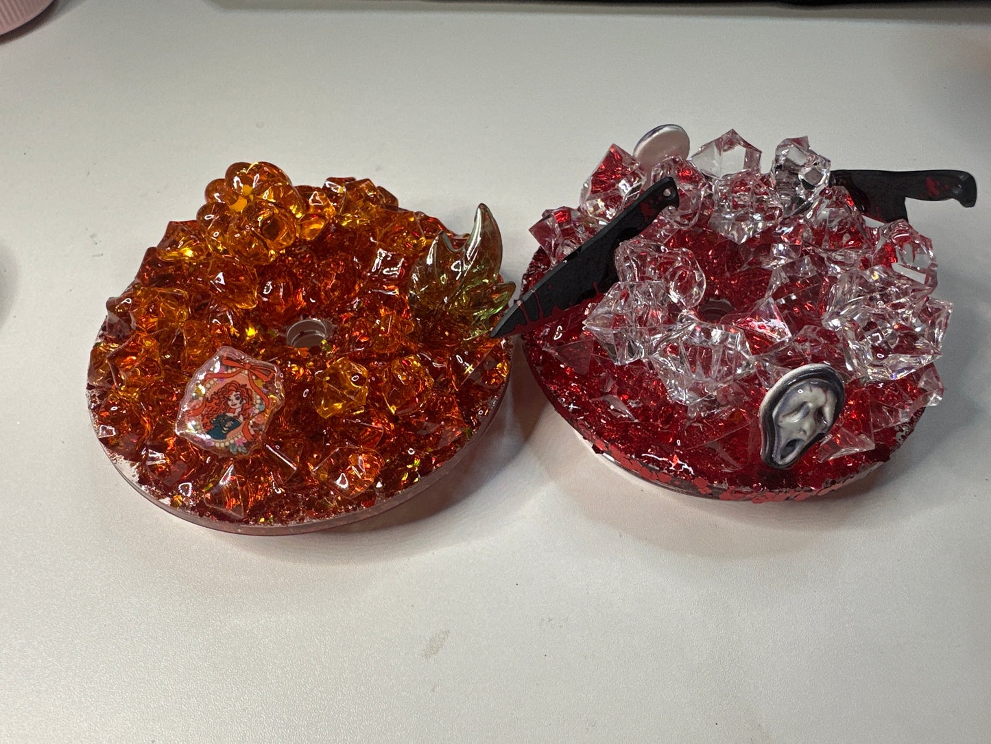 Decorated Lid (Ice Cube) with additional decorations