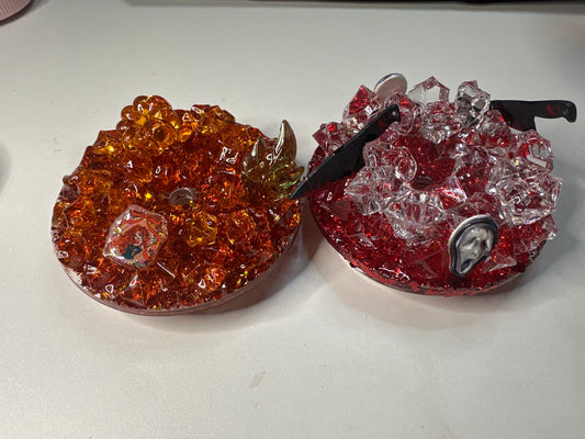 Decorated Lid (Ice Cube) with additional decorations