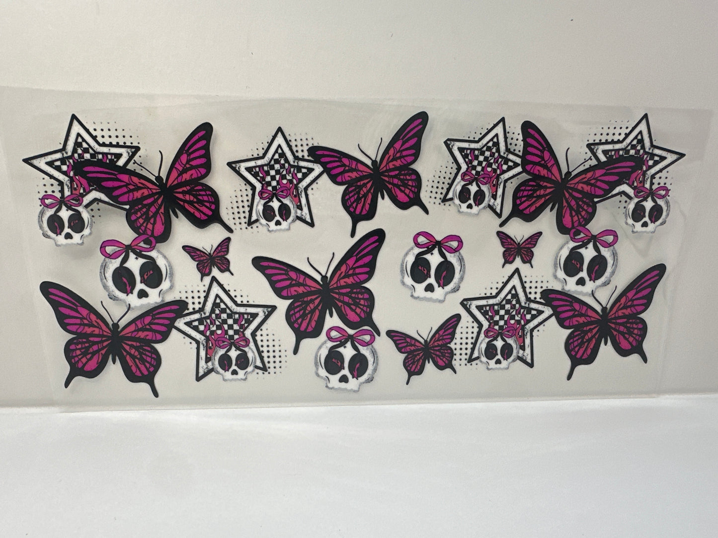 G514 plaid skulls with butterflies pink