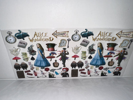 G1190 Disney Alice in Wonderland