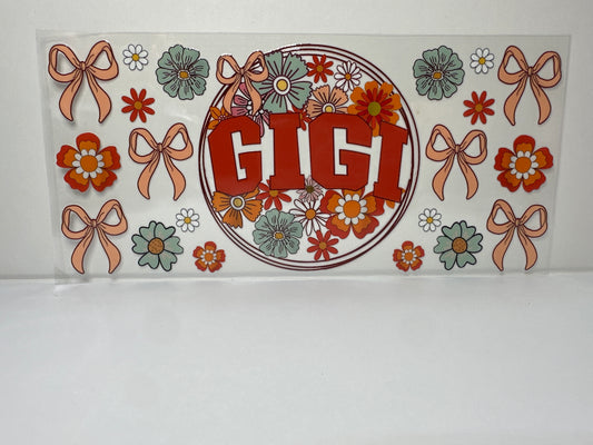 F233 Gigi with flowers and bows