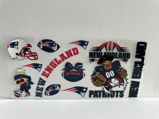 G824 NFL football Patriots