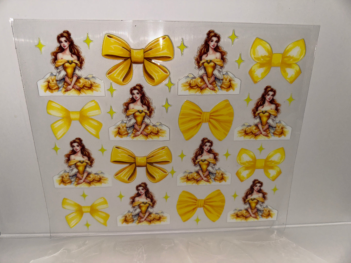 G952 disney princess Belle with bows 20oz