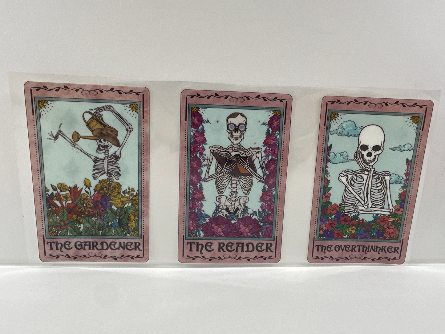 G570 the gardener, the reader, the Overthinker tarot card