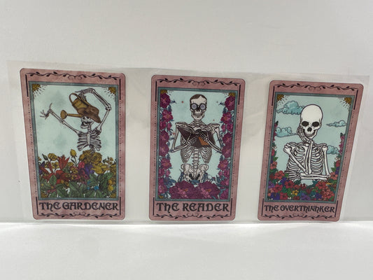 G570 the gardener, the reader, the Overthinker tarot card