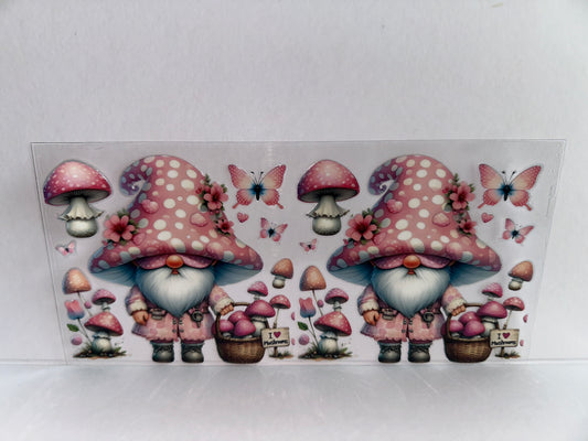 H2086 Gnome with mushrooms