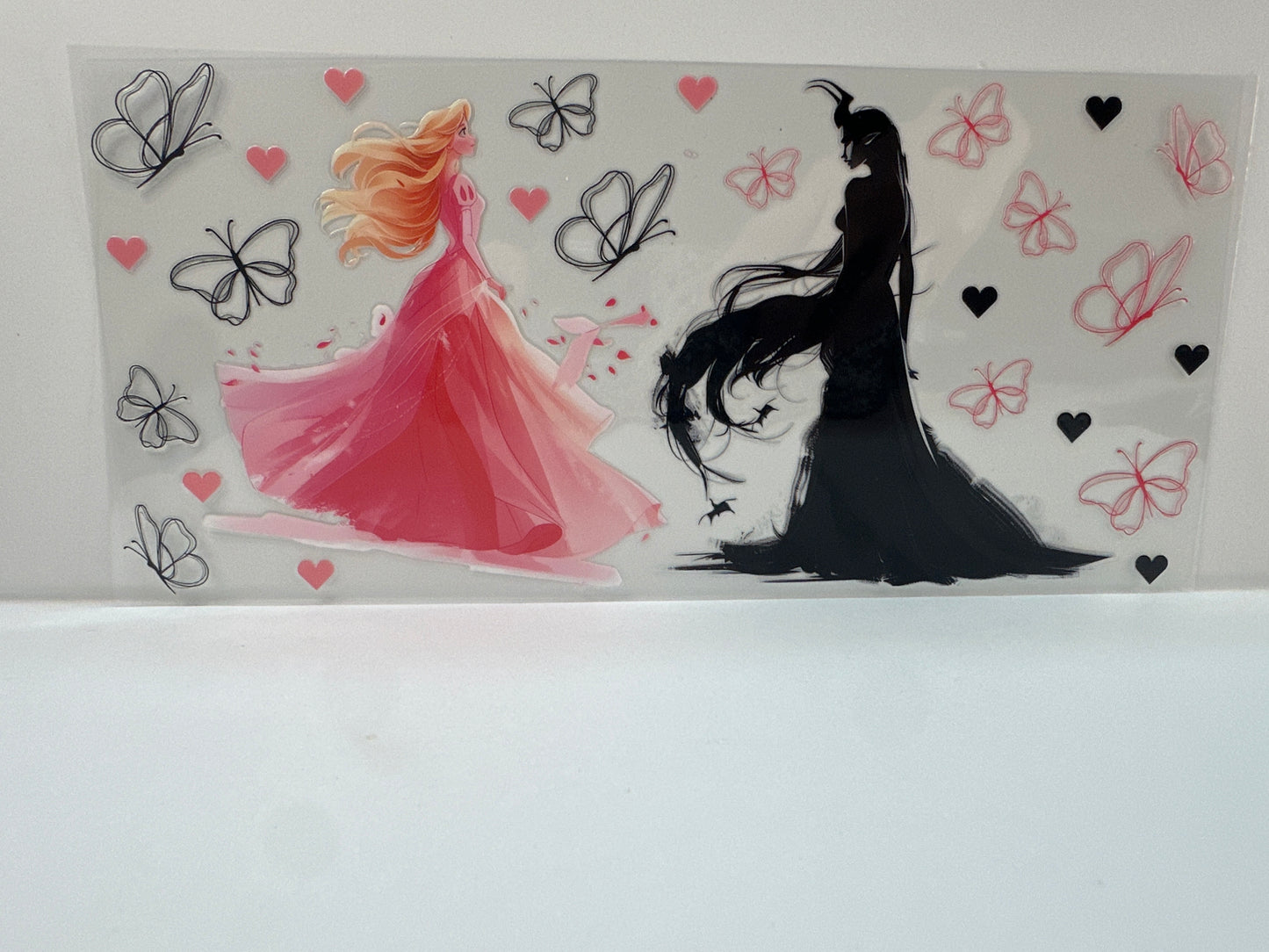 F963 Disney princesses with butterflies