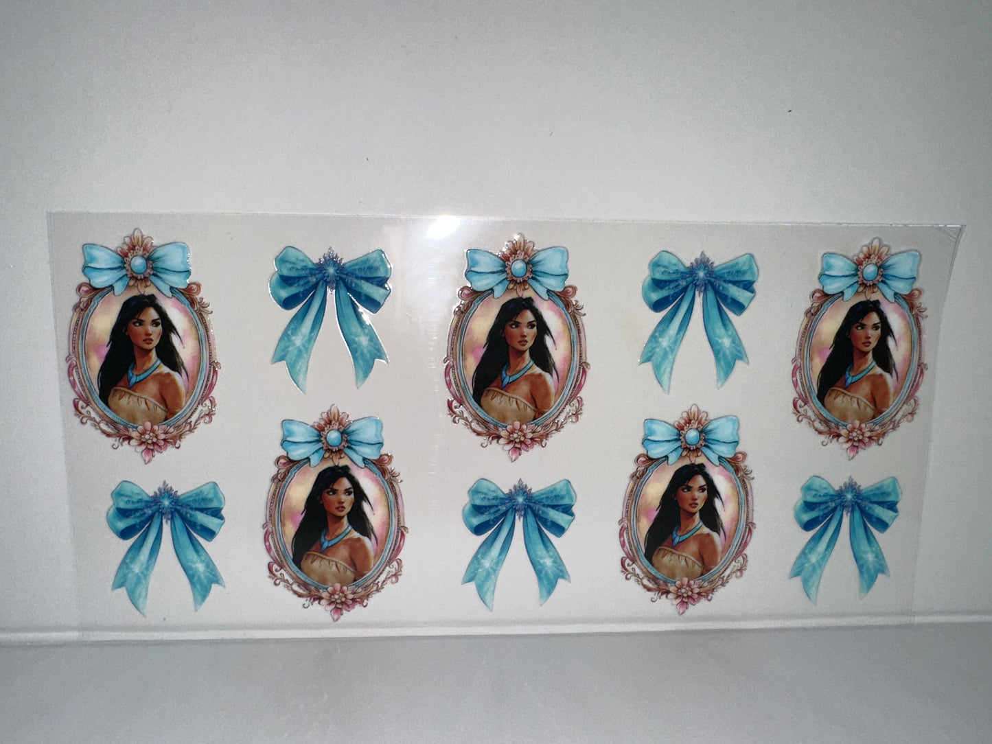 G1203 Disney Pocahontas with bows