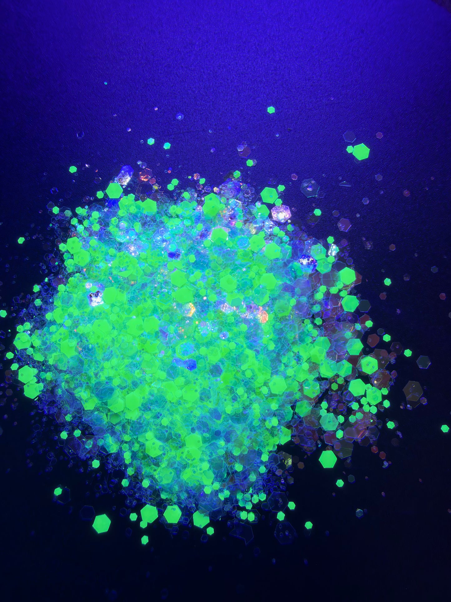 Electric Eel – Glow in the Dark Chunky Glitter Mix 2 oz