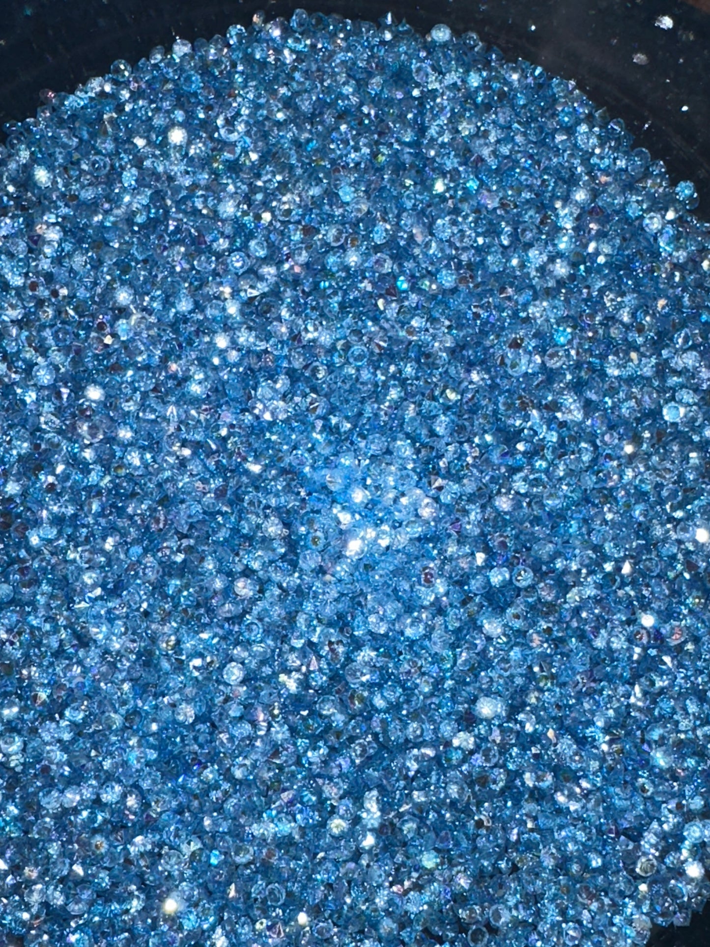 3mm Pointed Back AB Crystals – 100g Bag for Tumblers & Resin